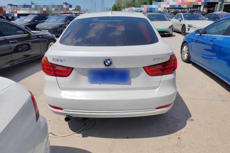 Used BMW 3 Series 2014 320i Sport Design Package Exterior 4