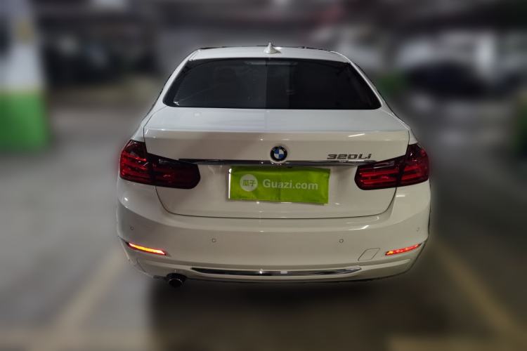 Used BMW 3 Series 2014 320Li Luxury Design Package Exterior 4