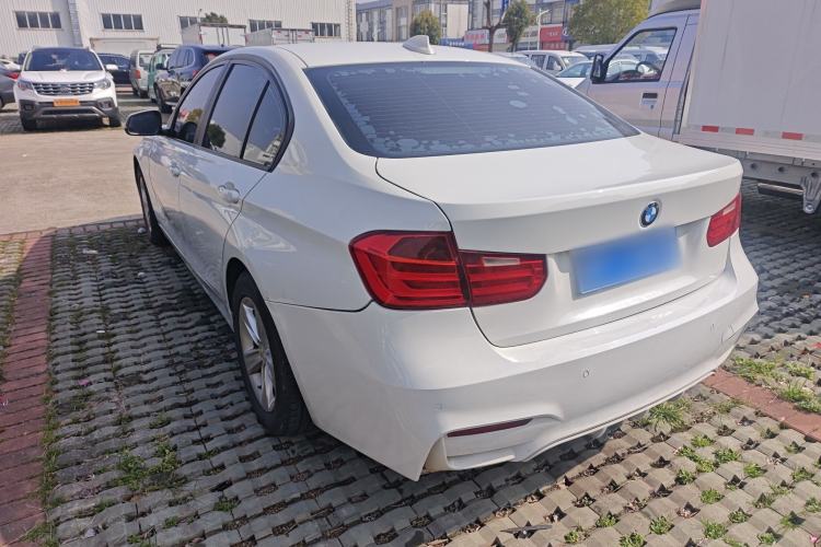 Used BMW 3 Series 2014 320i Sport Edition Exterior 5