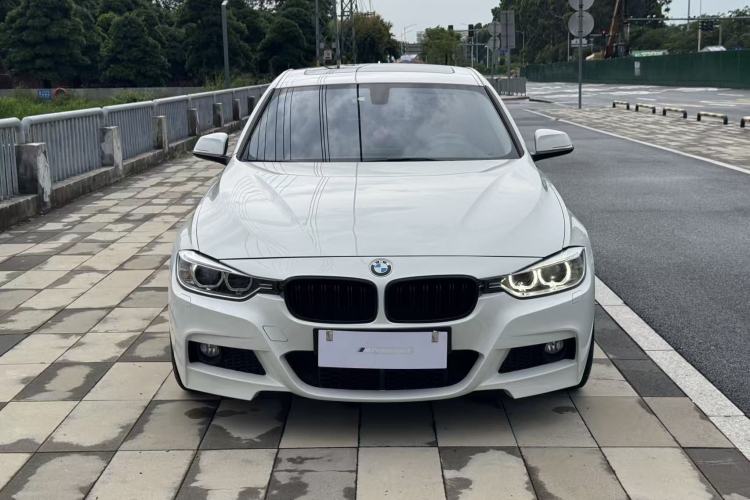 Used BMW 3 Series 2014 320i Sport Edition Exterior 5