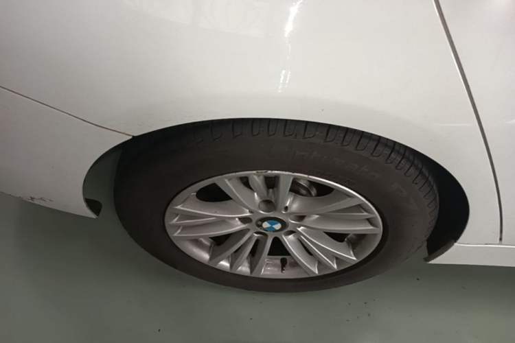 Used BMW 3 Series 2014 320Li Fashion Model Exterior 5