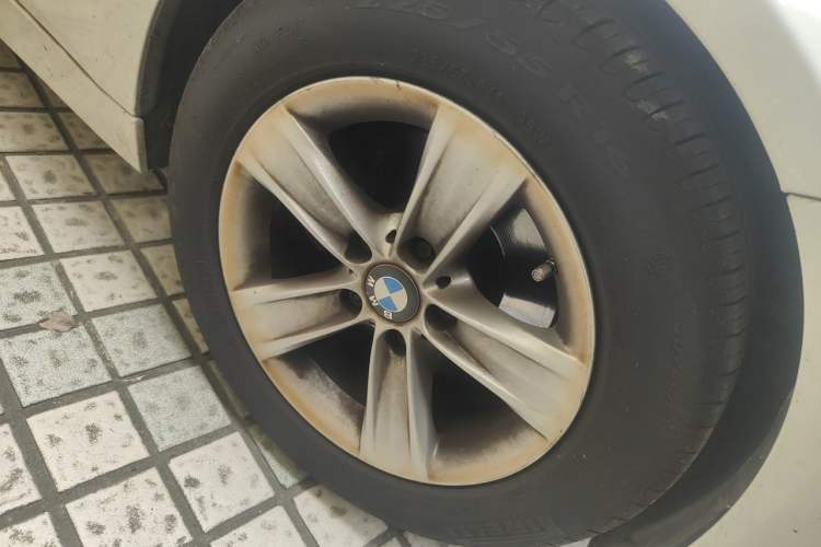Used BMW 3 Series 2014 320i Sport Edition Exterior 7