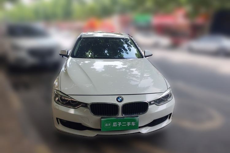 Used BMW 3 Series 2014 320i Sport Edition Front