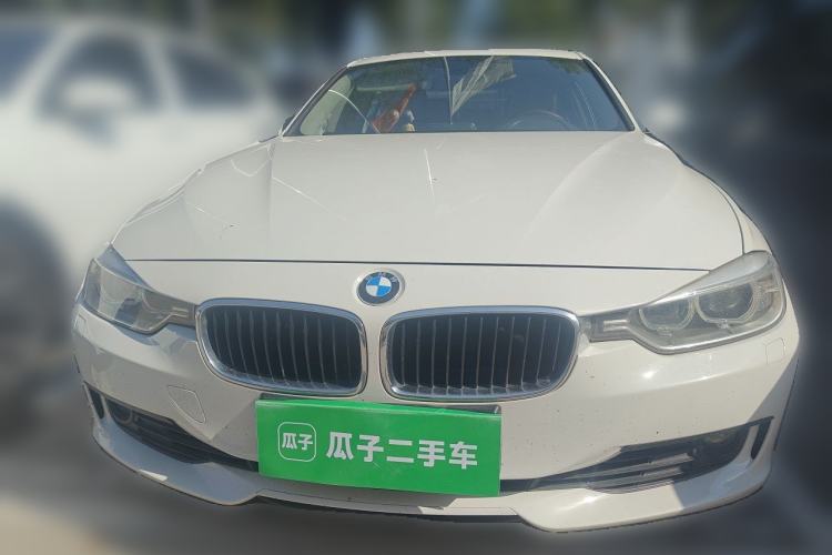 Used BMW 3 Series 2014 320i Sport Edition Front