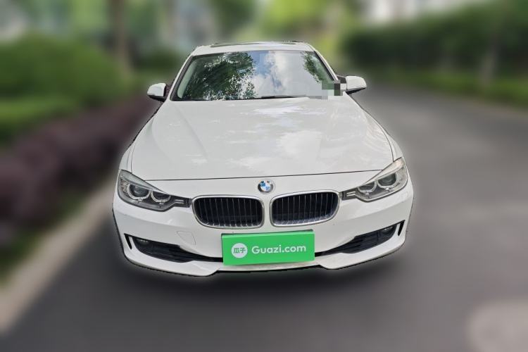 Used BMW 3 Series 2014 320i Active Edition Front