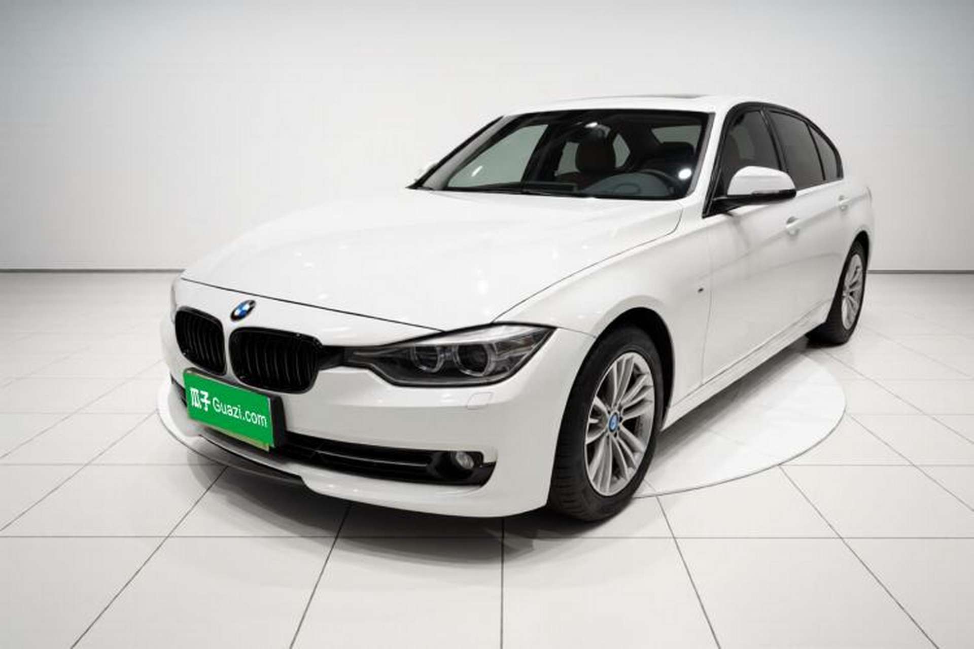 Used BMW 3 Series 2014 320Li Fashion Model Front Left 45 Deg