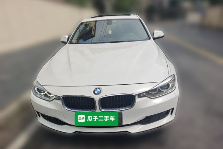 Used BMW 3 Series 2014 320i Sport Edition Front