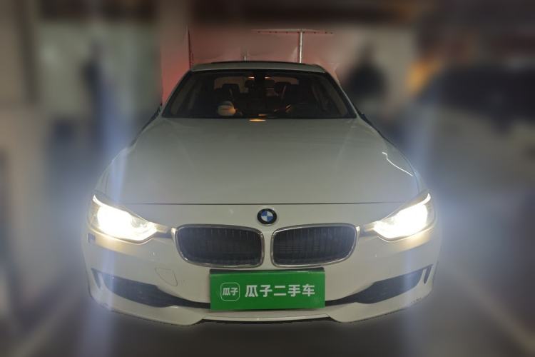 Used BMW 3 Series 2014 320i Sport Edition Front