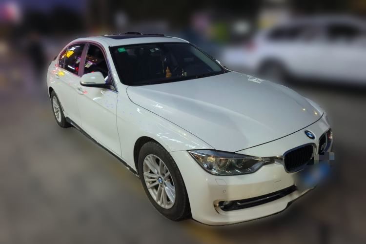 Used BMW 3 Series 2014 320Li Fashion Model Front Right 45 Deg