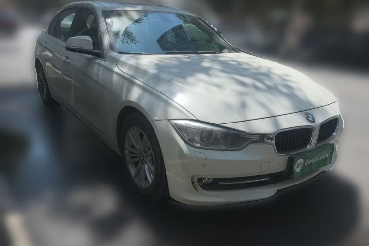 Used BMW 3 Series 2014 320Li Fashion Model Front Right 45 Deg