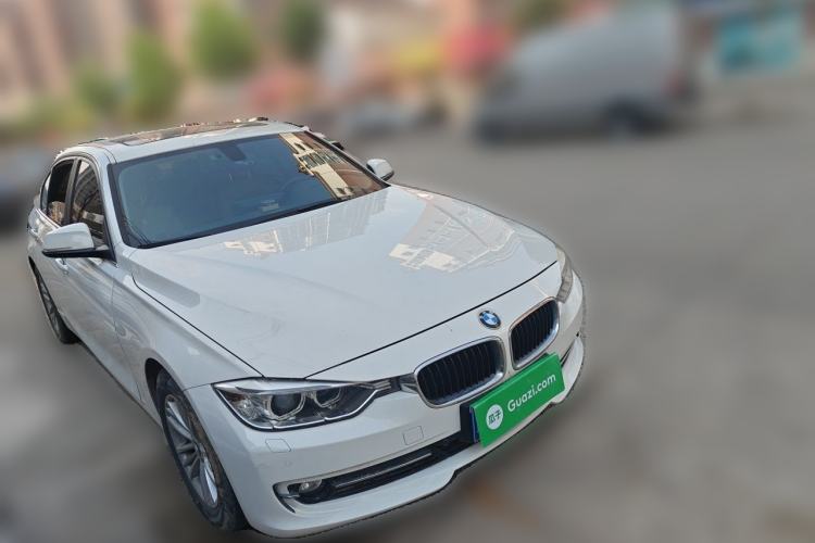 Used BMW 3 Series 2014 320Li Fashion Model Front Right 45 Deg