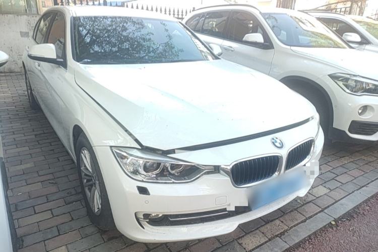 Used BMW 3 Series 2014 320Li Fashion Model Front Right 45 Deg