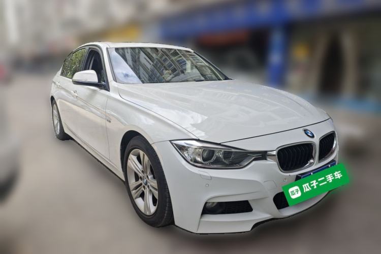 Used BMW 3 Series 2014 328i Sport Design Package Front Right 45 Deg