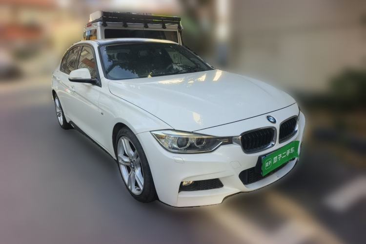 Used BMW 3 Series 2014 320i M Sport Edition Front Right 45 Deg