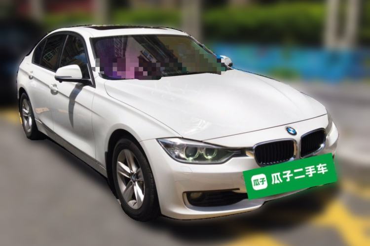 Used BMW 3 Series 2014 320i Sport Edition Front Right 45 Deg
