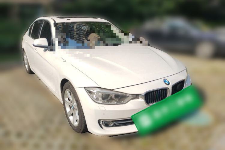 Used BMW 3 Series 2014 328Li Fashion Model Front Right 45 Deg