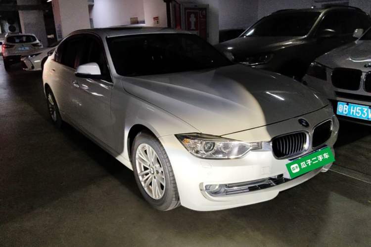 Used BMW 3 Series 2014 320Li Fashion Model Front Right 45 Deg