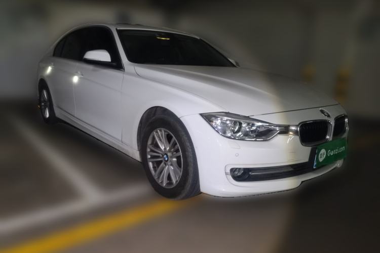 Used BMW 3 Series 2014 320Li Fashion Model Front Right 45 Deg