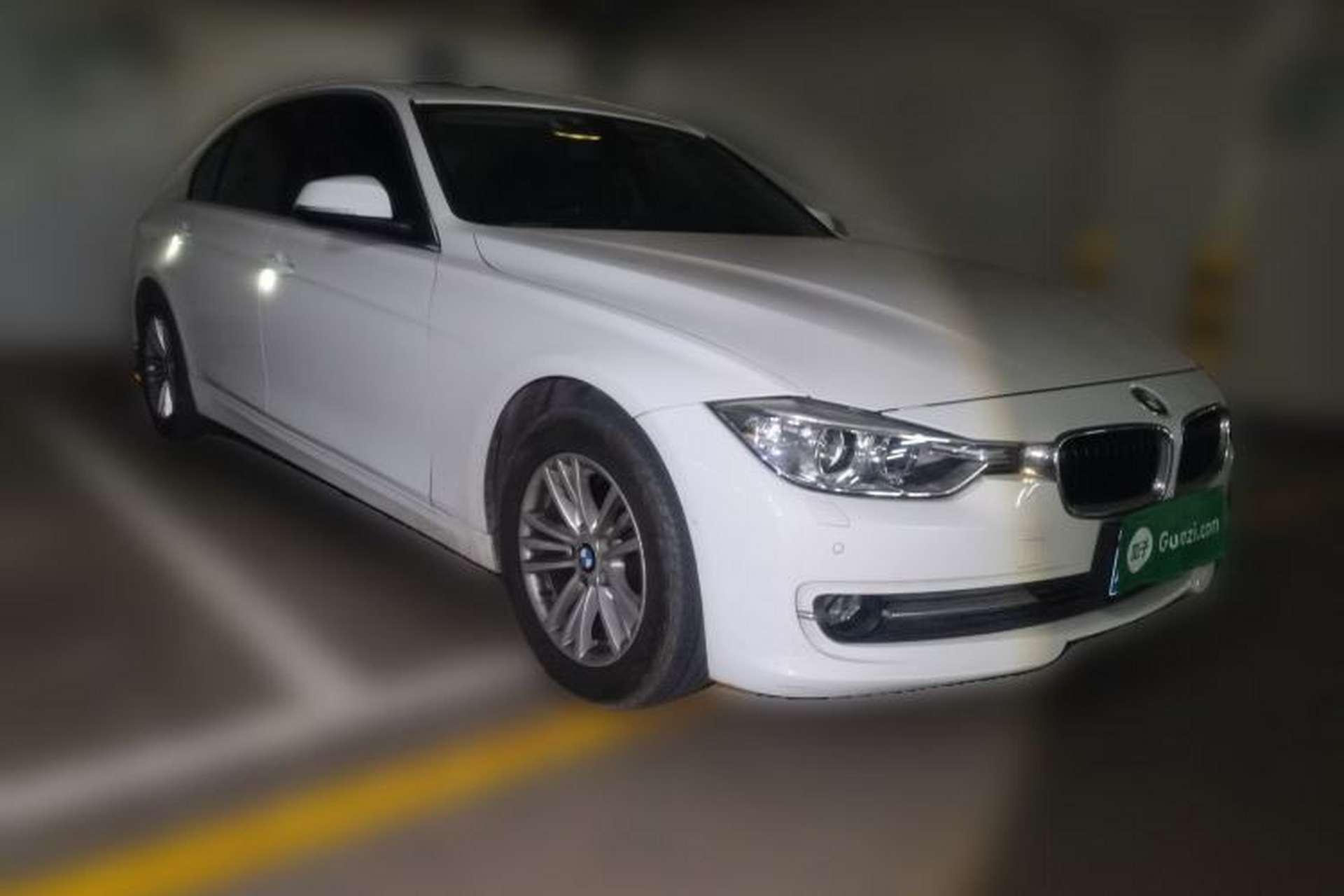 Used BMW 3 Series 2014 320Li Fashion Model Front Right 45 Deg