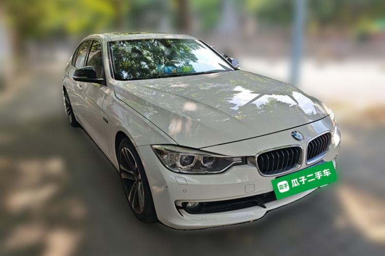 Used BMW 3 Series 2014 320Li Anniversary Limited Edition Front Right 45 Deg