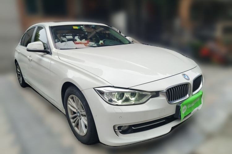 Used BMW 3 Series 2014 320Li Fashion Model Front Right 45 Deg
