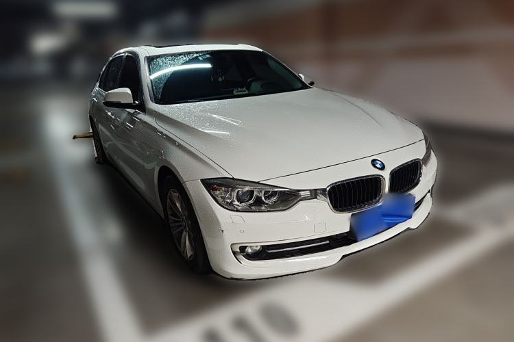Used BMW 3 Series 2014 320Li Fashion Model Front Right 45 Deg