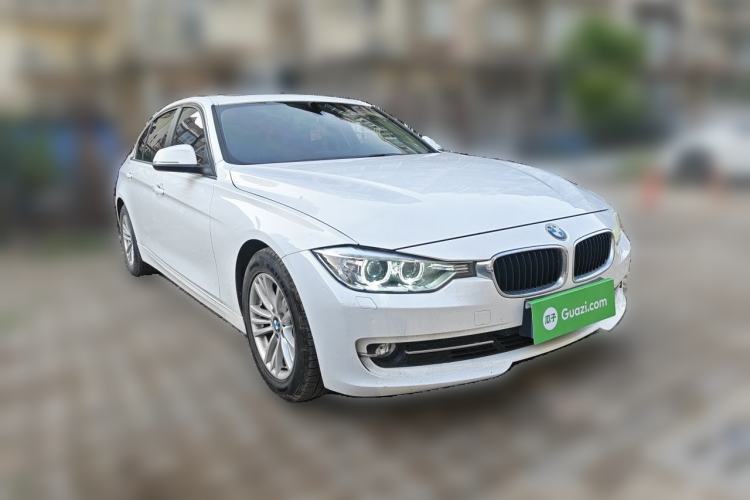 Used BMW 3 Series 2014 320Li Fashion Model Front Right 45 Deg