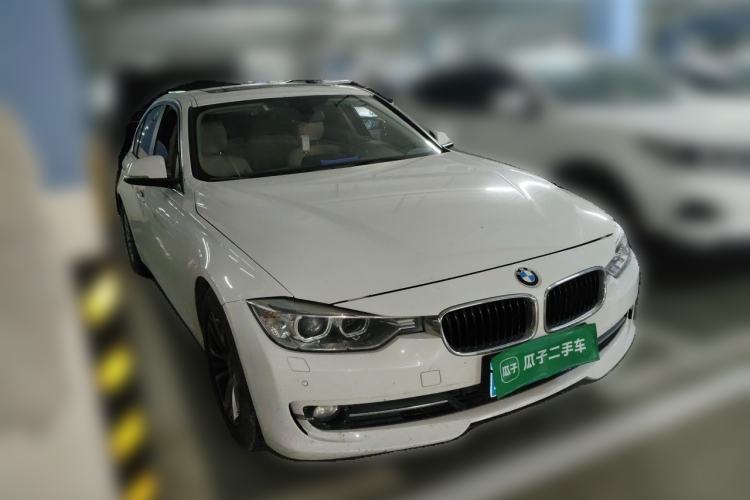 Used BMW 3 Series 2014 320Li Fashion Model Front Right 45 Deg