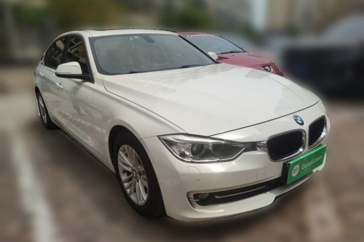 Used BMW 3 Series 2014 320Li Fashion Model Front Right 45 Deg