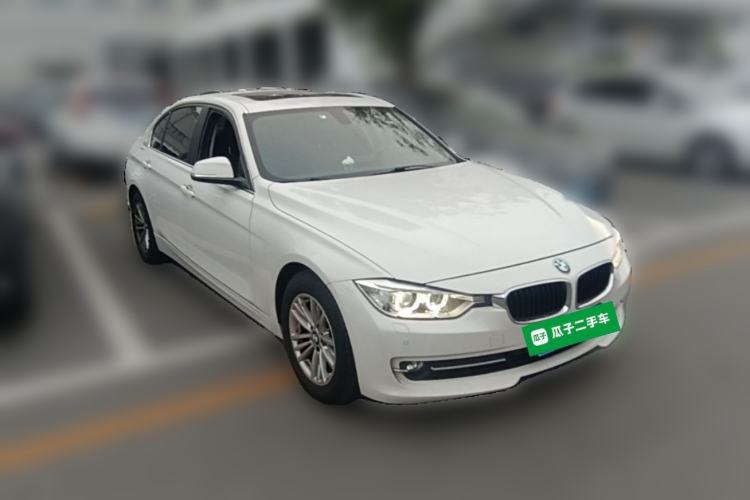 Used BMW 3 Series 2014 320Li Fashion Model Front Right 45 Deg