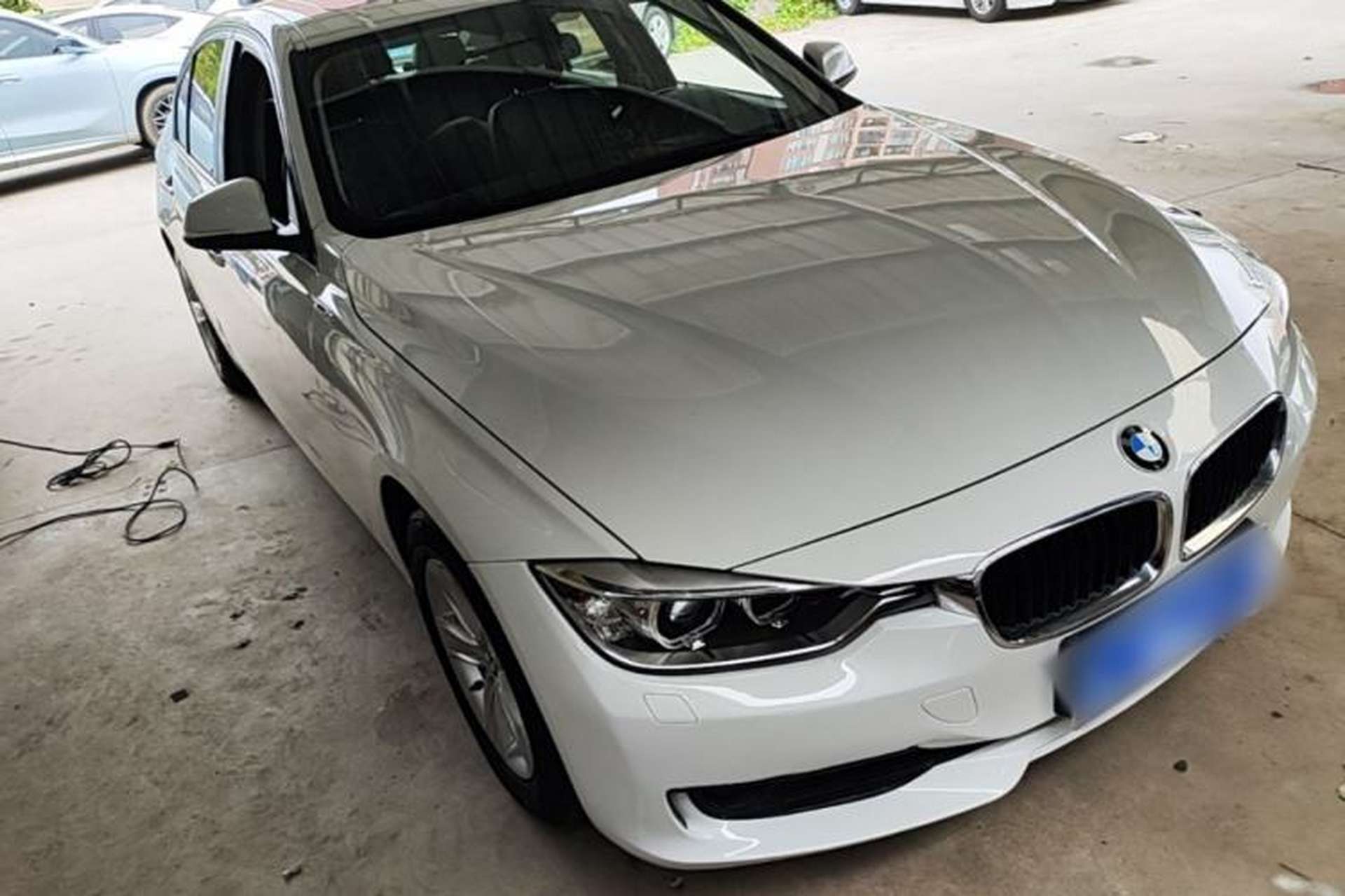 Used BMW 3 Series 2014 320i Sport Edition Front Right 45 Deg