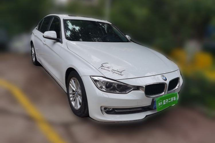 Used BMW 3 Series 2014 320Li Fashion Model Front Right 45 Deg