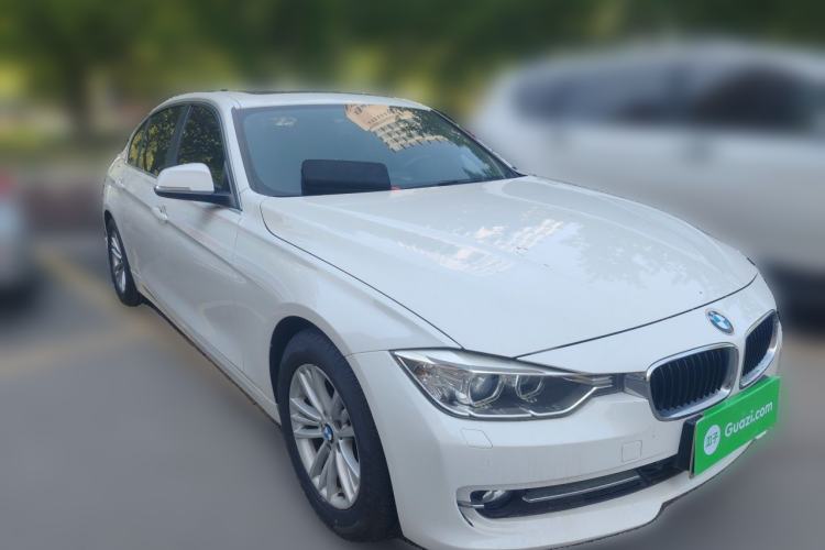 Used BMW 3 Series 2014 320Li Fashion Model Front Right 45 Deg