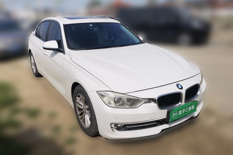 Used BMW 3 Series 2014 320Li Fashion Model Front Right 45 Deg