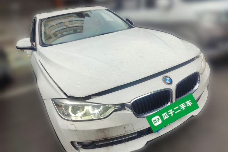 Used BMW 3 Series 2014 320Li Fashion Model Front Right 45 Deg