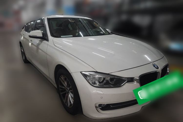 Used BMW 3 Series 2014 320Li Fashion Model Front Right 45 Deg