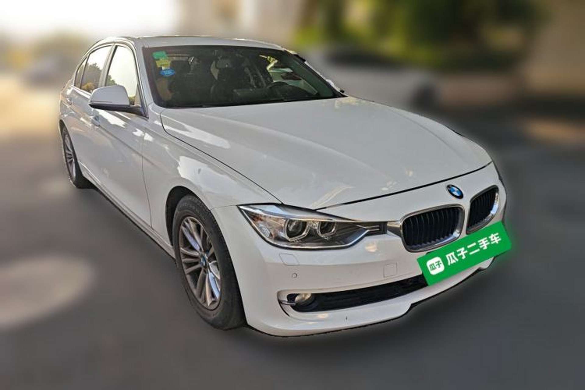 Used BMW 3 Series 2014 320Li Fashion Model Front Right 45 Deg
