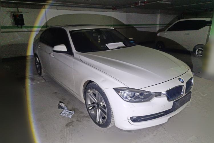 Used BMW 3 Series 2014 320Li Fashion Model Front Right 45 Deg