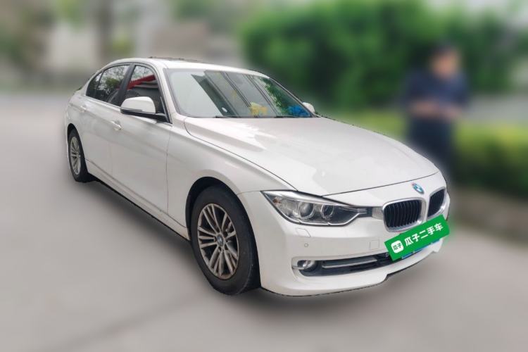 Used BMW 3 Series 2014 320Li Fashion Model Front Right 45 Deg