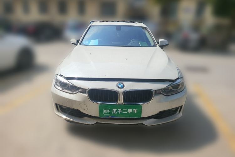 Used BMW 3 Series 2014 320i Sport Edition Front