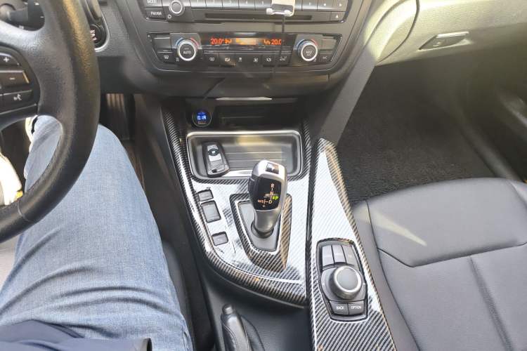 Used BMW 3 Series 2014 320Li Fashion Model Gear Lever