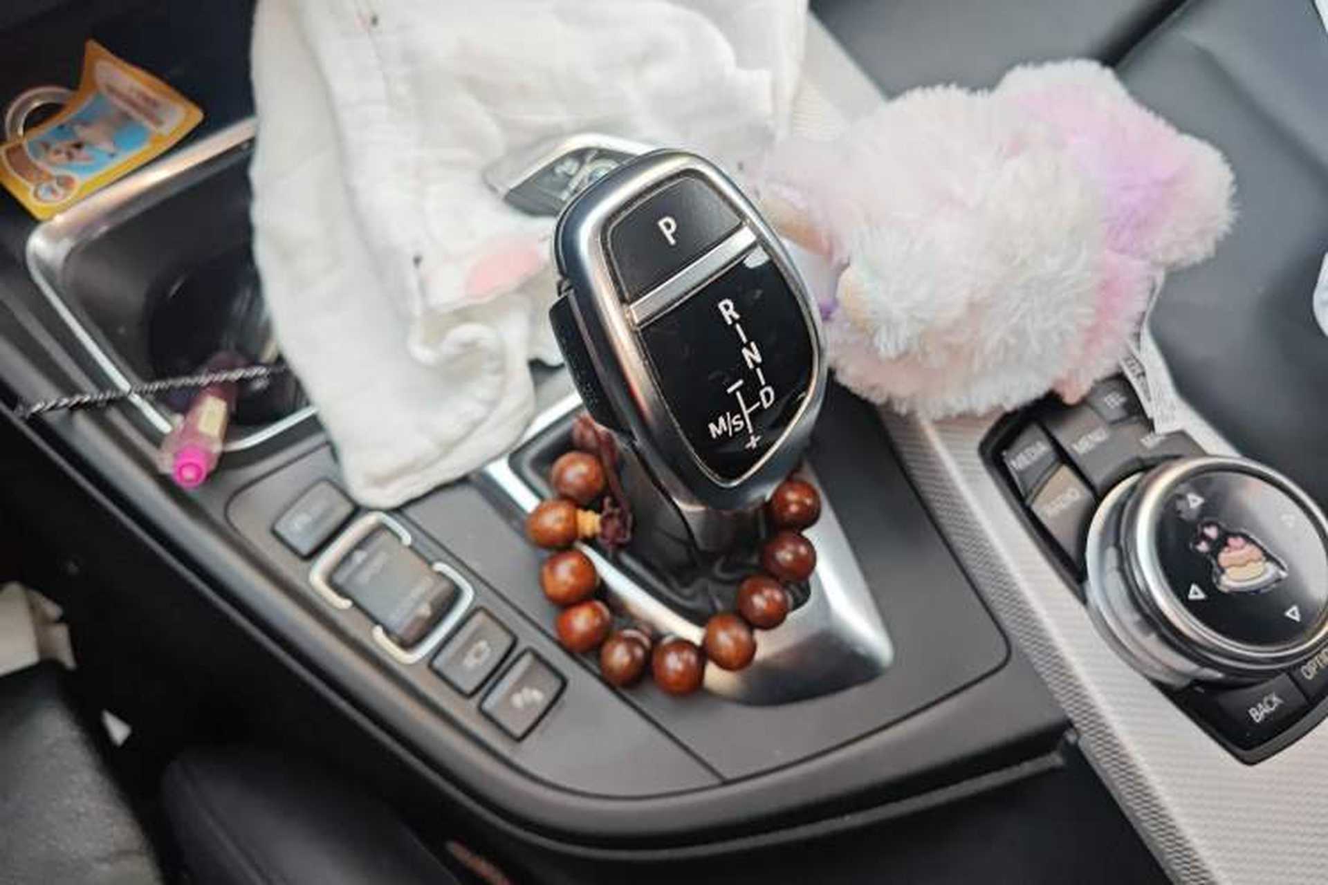 Used BMW 3 Series 2014 328i M Sport Edition Gear Lever