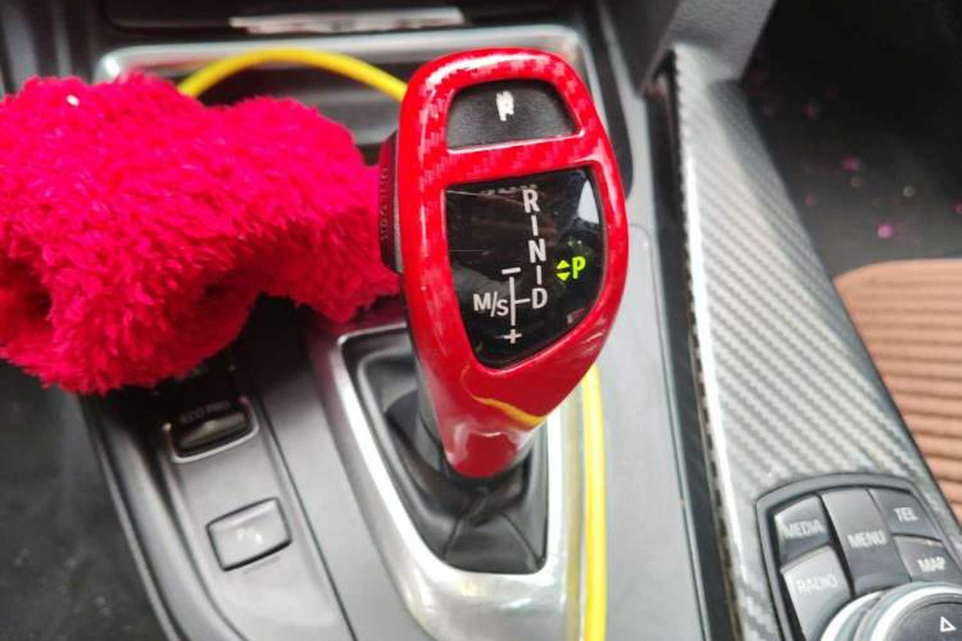 Used BMW 3 Series 2014 328i Sport Design Package Gear Lever