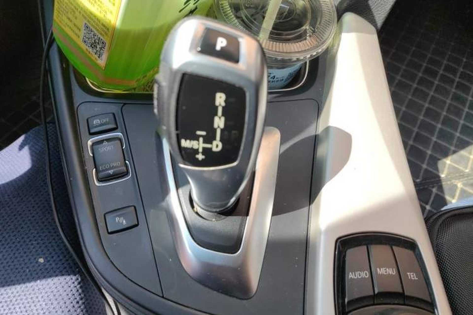 Used BMW 3 Series 2014 320Li Fashion Model Gear Lever