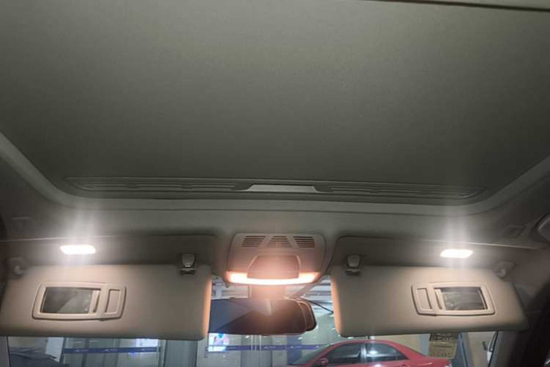 Used BMW 3 Series 2014 320i Sport Edition Headliner
