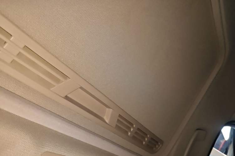Used BMW 3 Series 2014 328Li Luxury Design Package Headliner