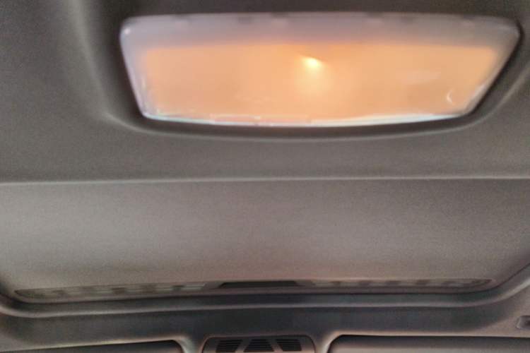 Used BMW 3 Series 2014 320i Sport Edition Headliner