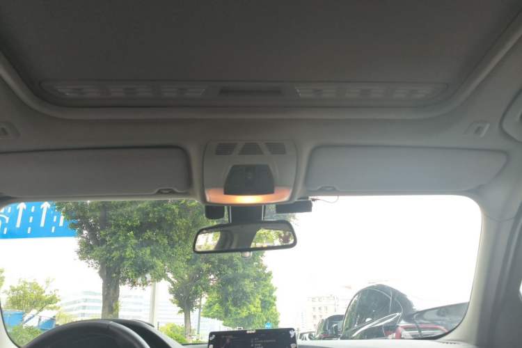 Used BMW 3 Series 2014 320i Sport Design Package Headliner