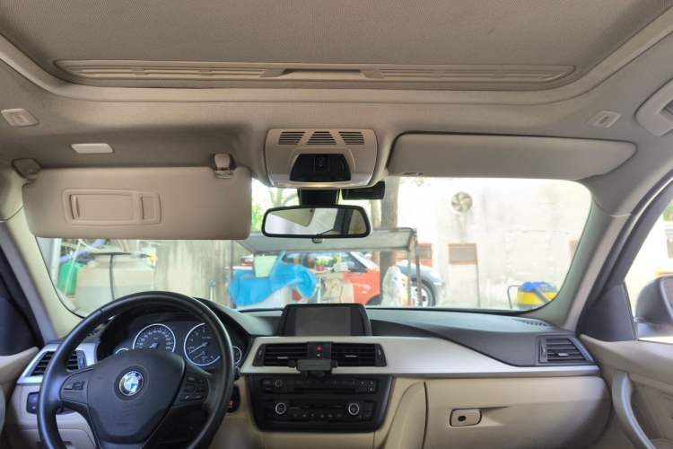 Used BMW 3 Series 2014 320Li Fashion Model Headliner