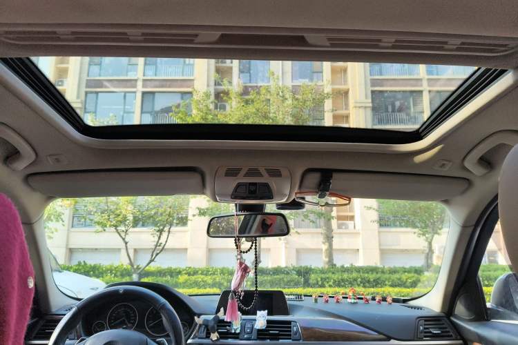 Used BMW 3 Series 2014 320Li Luxury Design Package Headliner